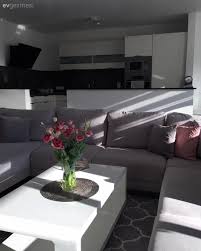 Acik Konsept Bu Alanda Sakinlik Ve Konfor On Planda Ev Gezmesi Home Deco Ev Dekoru Urun Tasarimi
