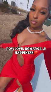 Ahmad been asking me to do a TikTok with him foreverrrrr. I finally found  one im obsessed with 🥹💚