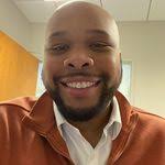 Elliott Pyron's Instagram, Twitter & Facebook