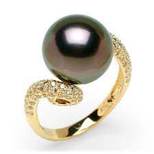 Tahitian Black Pearl Engagement Ring With Gold Band Studded With Diamonds Pearl Wedding Ring Pearl Engagement Ring Black Pearl Ring