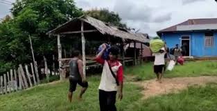 Mylli sana 5 aylar önce. Gara Gara Beda Dukungan Di Pilkada Mertua Usir Menantu Dari Rumahnya