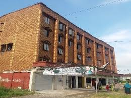 Salah satu sekolah yang dapat menjadi pilihan adalah smk (sekolah menengah kejuruan) berbasis pesantren yang menyelenggarakan pendidikan kejuruan pada jenjang pendidikan menengah sebagai lanjutan dari smp/mts. Pondok Pesantren Modern Al Azhar Gresik Pesantren Laduni Id