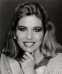 Victorian Splendor: Re-Creating America's 19th Century Interiors by Allison Kyle  Leopold, Elizabeth Heyert ; Paul Greco