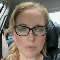 Dawn Compton's Instagram, Twitter & Facebook