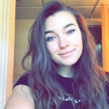 Anna Twitchell's Instagram, Twitter & Facebook