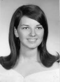 Violet Lynn's Instagram, Twitter & Facebook