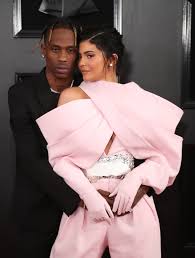 Kylie kristen jenner (born august 10, 1997) is an american media personality, socialite, model, and businesswoman. Is Kylie Jenner Dropping Travis Scott Hints With New Ig Posts Wonderwall Com