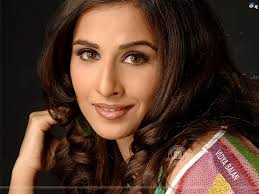 Image result for yami gautam in action jackson blue saree