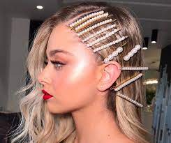 Dark bob with bangs hairstyle. 20 Glamorous Side Swept Hair Looks