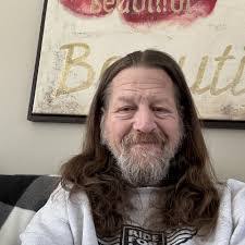 Jeffrey Levenberg's Instagram, Twitter & Facebook