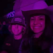 Cynthia Hedrick's Instagram, Twitter & Facebook