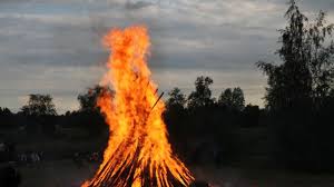 Evanston 2008 being in denmark around the 23rd of june will enable you to experience the bonfires in celebration of midsummer. Aflyst Sankt Hans Bal