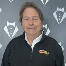 Brian Reis's Instagram, Twitter & Facebook