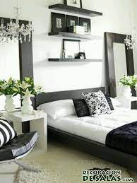En esta habitación podemos ver que el blanco y negro no dominan completamente la escena, pero sí dan armonía y unidad al conjunto. Dormitorios En Blanco Y Negro Decoracion De Salas