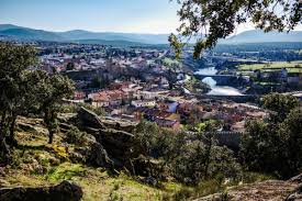 Aun así, como tenemos que elegir, hoy te presentamos 10 de los pueblos más bonitos para visitar en la comunidad de. 50 Rincones Magicos Que Ver En La Comunidad De Madrid