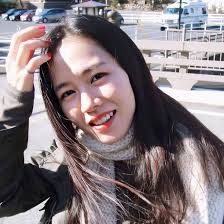 Bạn gái Hyun Bin tung ảnh dìm nhan sắc, bà xã Lee Hyung Hun phải vào nhắc  nhở