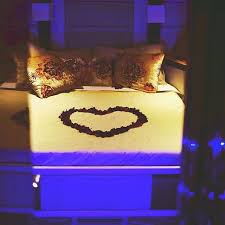 in my heart there s a dream and in your eyes there s a distance في القلب حلم وفي عيونك مسافات الطائف رجال شباب رجل ذ bed pillows home decor pillows