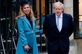 First fiancée carrie symonds has been named peta's person of the year. Boris Johnson Und Seine Verlobte Hatten Einen Kleinen Jungen Nach Welt