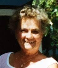 Lenore Magee's Instagram, Twitter & Facebook