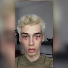 Erik Gerber's Instagram, Twitter & Facebook