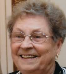 Donna Dryden's Instagram, Twitter & Facebook