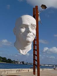 Bellísimo, en el malecón habanero