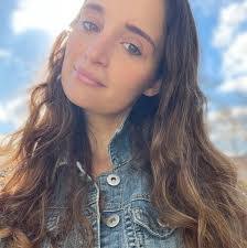 Alexis Flaherty's Instagram, Twitter & Facebook