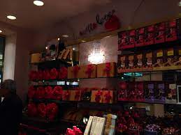 Godiva Chocolates Store Woodland Hills Mall Tulsa Ok Woodland Hills Tulsa Tulsa Oklahoma
