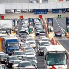 Cierre a la circulación en la incorporación de la ciudad de cuernavaca (paloma de la paz) a la autopista. Mexico Cuernavaca Mexicocuerna Twitter