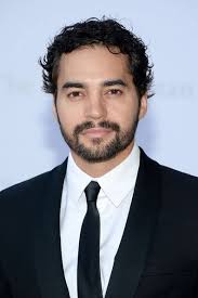 Not gonna lie, I ain't even recognize that short guy with the long hair st  first, when he walked out with David and Wemby