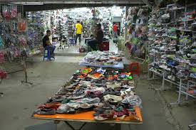 Jangan marah abang kakak nanti cepat tua. Pasar Malam Wakaf Che Yeh