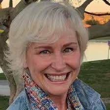 Melody Mast's Instagram, Twitter & Facebook