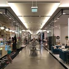 Interior Shop Of Dubai Mall Shop Interiors Dubai Mall Interior