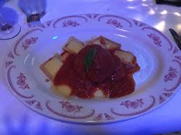 Cheese Ravioli Mulberry S Italian Lackawanna Ny Food Cheese Ravioli Ravioli