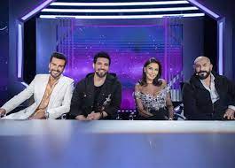 Reddit's home to discuss the masked singer on fox. 12 Ù†Ø¬Ù…Ø§ ÙŠÙ‚Ø¯Ù…ÙˆÙ† Ø¹Ø±ÙˆØ¶Ø§ Ø¨Ø£Ø²ÙŠØ§Ø¡ ØªÙ†ÙƒØ±ÙŠØ© Ø¶Ù…Ù† Ø¨Ø±Ù†Ø§Ù…Ø¬ The Masked Singer Ø¥Ù†Øª Ù…ÙŠÙ† Ø§Ù„Ù…ØµØ±ÙŠ Ø§Ù„ÙŠÙˆÙ…