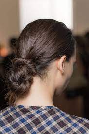 5 Easy Runway Hairstyle Ideas For Rainy Spring Days Date Night Hair Runway Hair Hair Styles