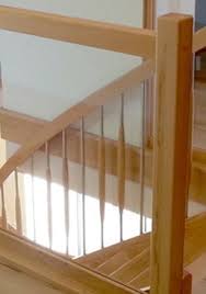 Treppengeländer aus holz können selber gebaut werden, was sie günstiger und besonders variabel in form und design macht. Anspruchsvolle Gelander Dkw Stiegentechnik Gmbh Ist Ihr Partner