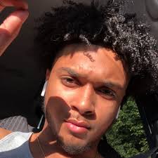 Demetric Woods's Instagram, Twitter & Facebook