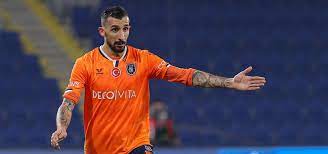 He is nicknamed örümcek, due to his ability to use his long legs to win loose balls or cut passes. Son Dakika Spor Haberi Medipol Basaksehir De Mehmet Topal Ile Yollar Ayrildi Aspor