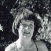 Dora Stevens's Instagram, Twitter & Facebook