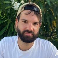 100+ profils pour “Gibson”