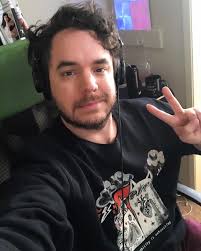 Murderinos! On today's @seejurassicright, we welcome your favorite artist,  @abigailepenner, to chat about her Jurassic Park-themed bridal shower, why  Ray Arnold (Samuel L. Jackson) is the most underrated character in Jurassic  Park,