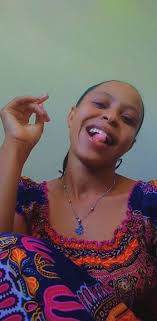 Kach kach liben sere liben liben anwo liben anba kach kach ti fanm sere ti  fanm vant ap moute grann ap doute dyaspora menm gentan gouye kach kach ti  fanm nanpwen sere