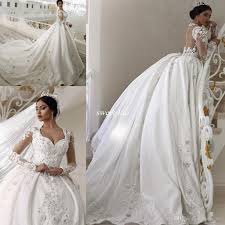 Princess Long Sleeve 2017 Ball Gown Wedding Dresses Sheer Back Sparkly Crystals Chapel Train La Bridal Gowns Vintage Ball Gowns Wedding Ball Gown Wedding Dress
