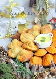 Idees Recettes Apero Dinatoire De Noel Faciles Et Festives In 2020 Food Meat Shrimp