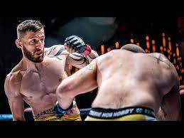 Slovák martin buday knokautoval na večeru mma poláka kamila mindu a získal pás šampiona největší tuzemské organizace v těžké váhové kategorii. Oktagon Mma Rating News Statistics