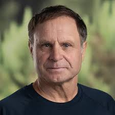 Ross Ireland • Menlo School