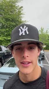 Tabatha Britton's Instagram, Twitter & Facebook