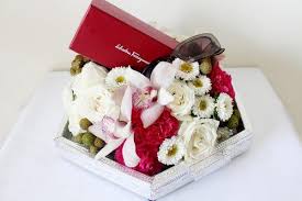 Hanya guna 2 tangkai orkid je #impiana. Contoh Gubahan Hantaran Stail Gubahan Hantaran Paling Simple Menyediakan Perkhidmatan Sewa Kanopi Tips Gubahan Hantaran 1st On Invaber Top 10