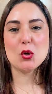 Siguiendo las botas de un hombre vaquero